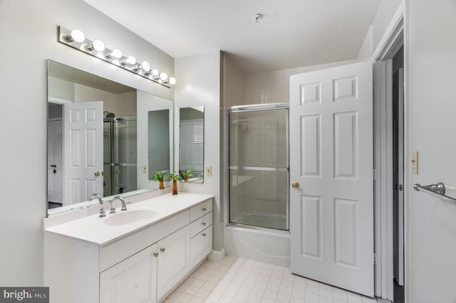 7802 HIDDEN MEADOW TER, Potomac, MD 20854