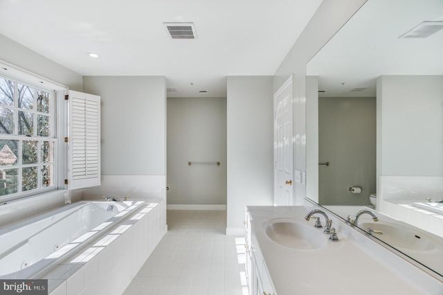 7802 HIDDEN MEADOW TER, Potomac, MD 20854