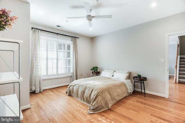 7802 HIDDEN MEADOW TER, Potomac, MD 20854