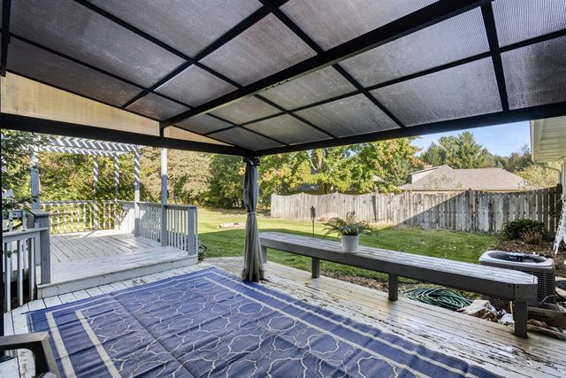 115 Briars Farm Lane, Battle Creek, MI 49017