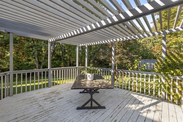 115 Briars Farm Lane, Battle Creek, MI 49017