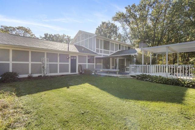 115 Briars Farm Lane, Battle Creek, MI 49017