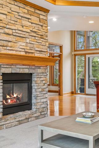 3717 Fairway Point, Woodbury, MN 55125