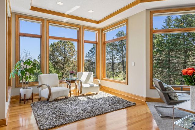 3717 Fairway Point, Woodbury, MN 55125