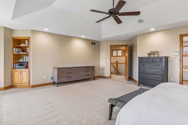 3717 Fairway Point, Woodbury, MN 55125