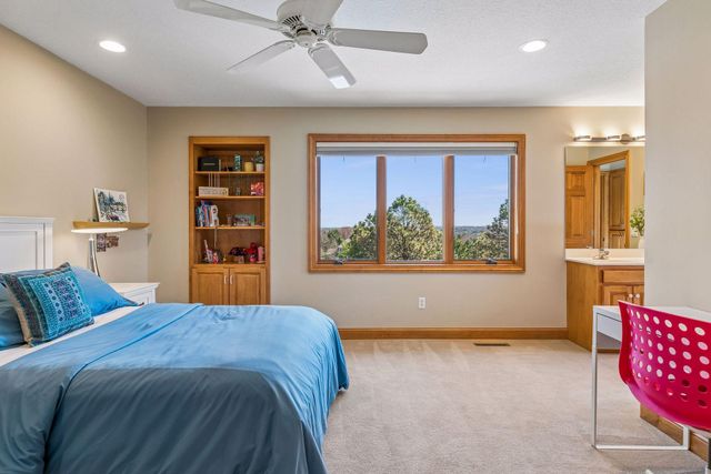 3717 Fairway Point, Woodbury, MN 55125