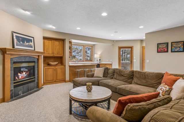 3717 Fairway Point, Woodbury, MN 55125