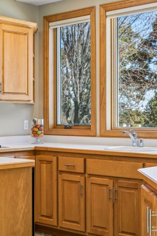 3717 Fairway Point, Woodbury, MN 55125