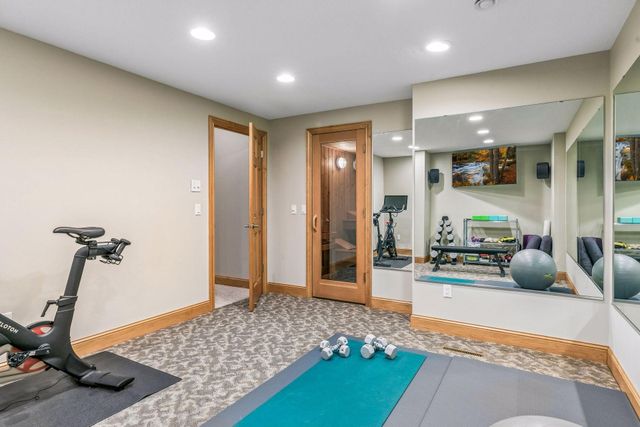 3717 Fairway Point, Woodbury, MN 55125