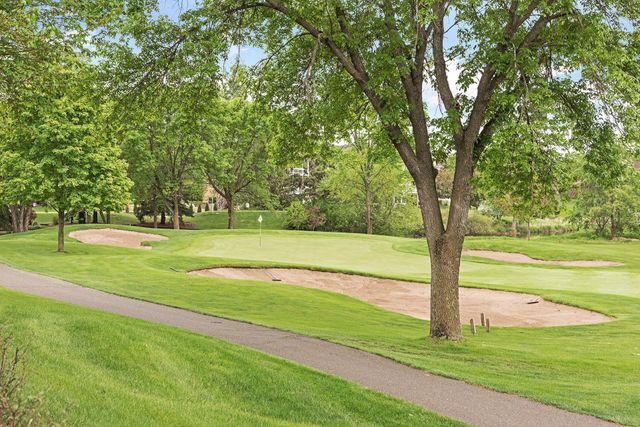 3717 Fairway Point, Woodbury, MN 55125