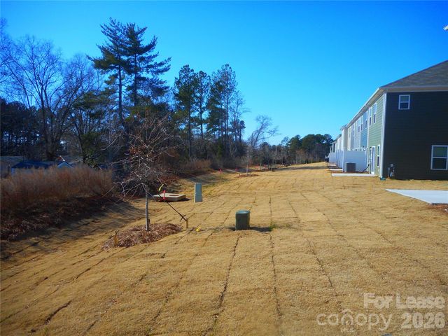 2723 Yeager Drive NW, Concord, NC 28027