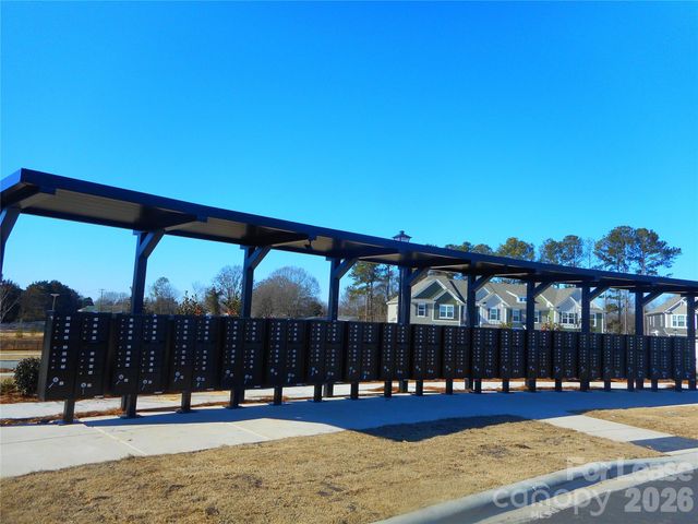 2723 Yeager Drive NW, Concord, NC 28027