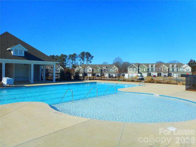 2723 Yeager Drive NW, Concord, NC 28027