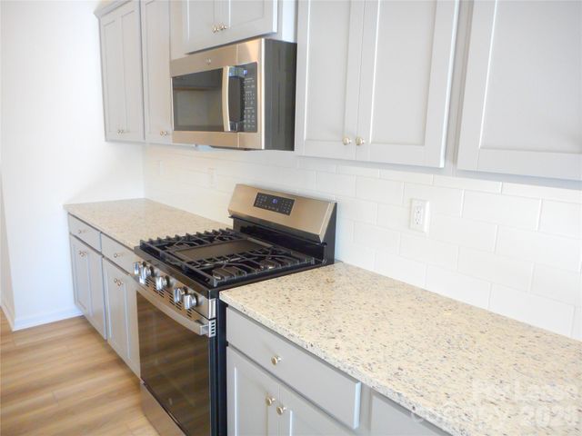 2723 Yeager Drive NW, Concord, NC 28027