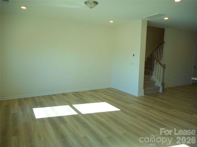 2723 Yeager Drive NW, Concord, NC 28027