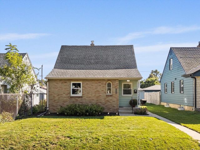 2544 S 71st STREET, Milwaukee, WI 53219