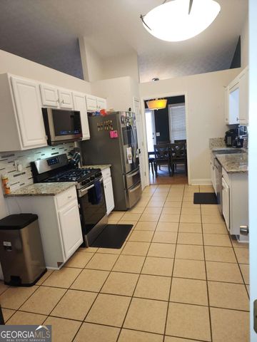 2869 Hillvale Cove Drive, Lithonia, GA 30058