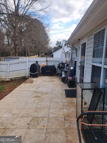 2869 Hillvale Cove Drive, Lithonia, GA 30058