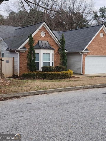 2869 Hillvale Cove Drive, Lithonia, GA 30058