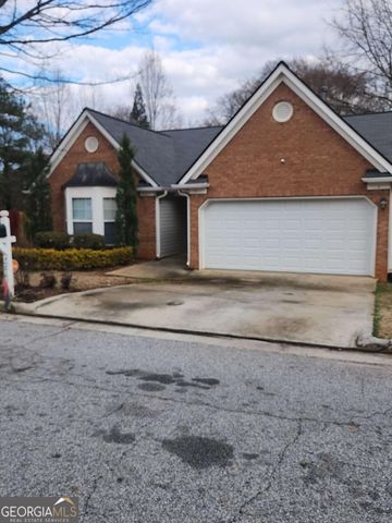 2869 Hillvale Cove Drive, Lithonia, GA 30058