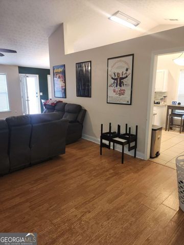 2869 Hillvale Cove Drive, Lithonia, GA 30058