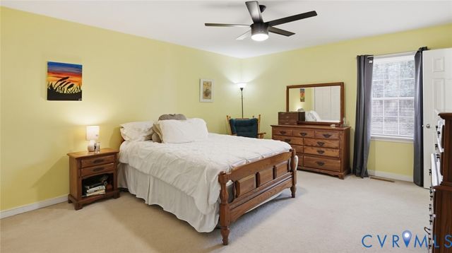 9732 Ladue Rd, North Chesterfield, VA 23237