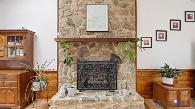 9732 Ladue Rd, North Chesterfield, VA 23237