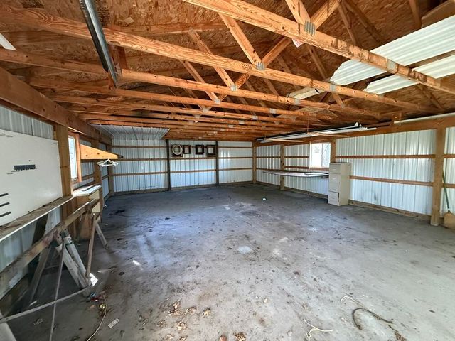 19789 30th Avenue, Barryton, MI 49305