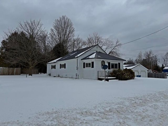 19789 30th Avenue, Barryton, MI 49305