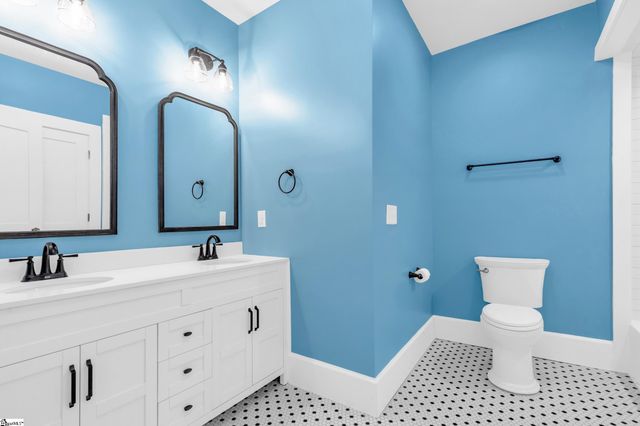 221 Brookdale Avenue, Greenville, SC 29607