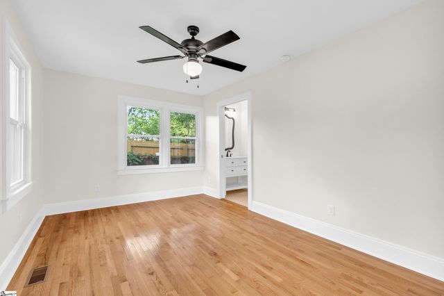 221 Brookdale Avenue, Greenville, SC 29607