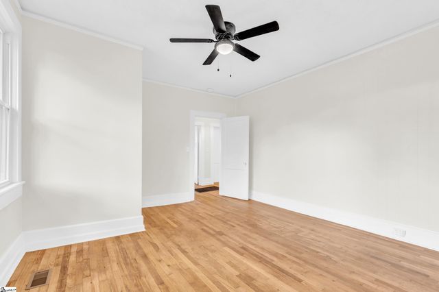 221 Brookdale Avenue, Greenville, SC 29607