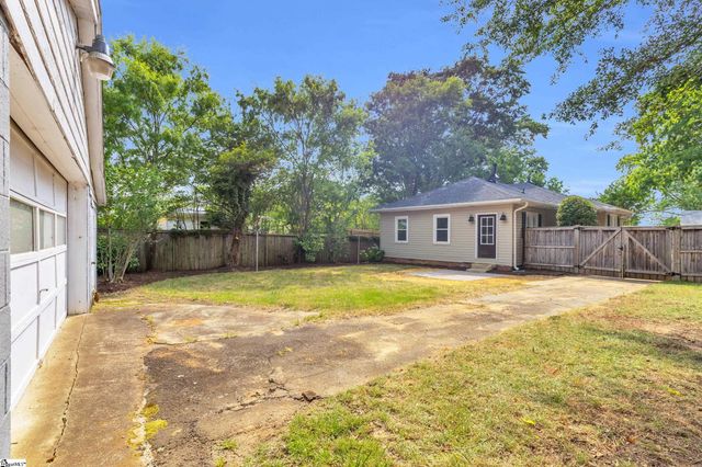 221 Brookdale Avenue, Greenville, SC 29607