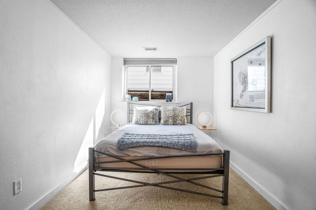 4025 Chowen Avenue S, Minneapolis, MN 55410