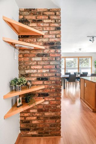 4025 Chowen Avenue S, Minneapolis, MN 55410