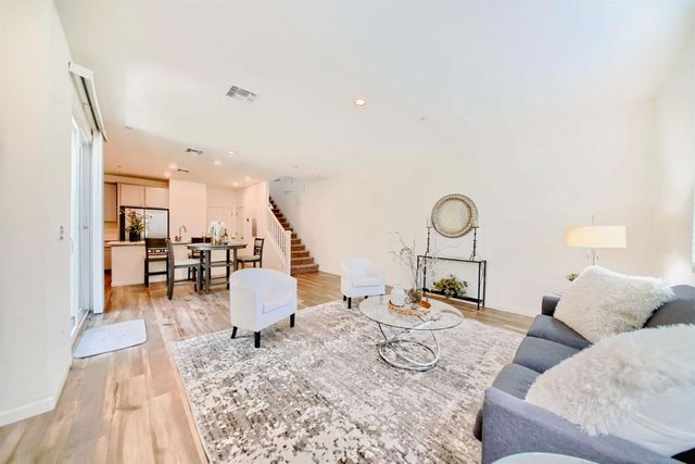 7862 Paseo De Daly, Citrus Heights, CA 95610