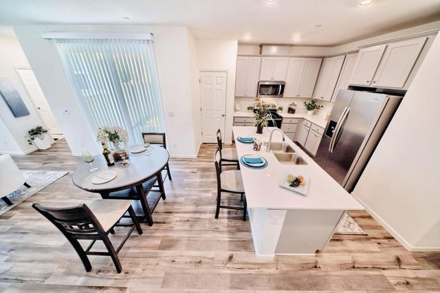 7862 Paseo De Daly, Citrus Heights, CA 95610