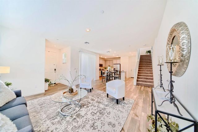 7862 Paseo De Daly, Citrus Heights, CA 95610