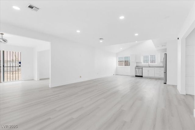 3911 Chutney Street, Las Vegas, NV 89121