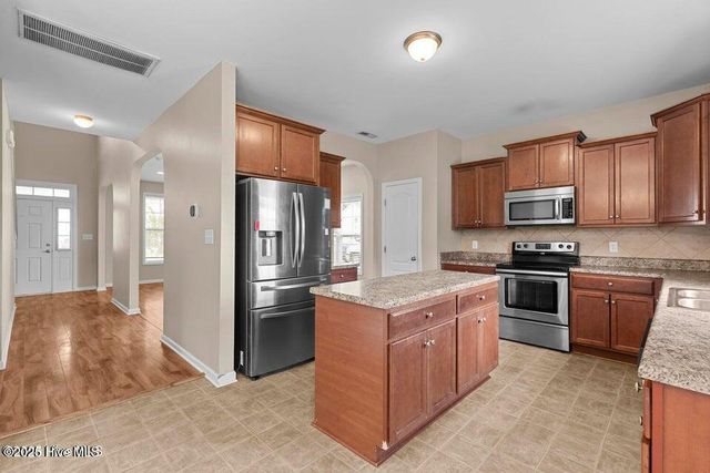 209 Merin Height Road, Jacksonville, NC 28546