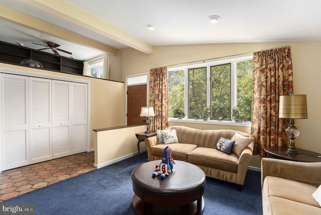 2108 SIERRA RD, Plymouth Meeting, PA 19462