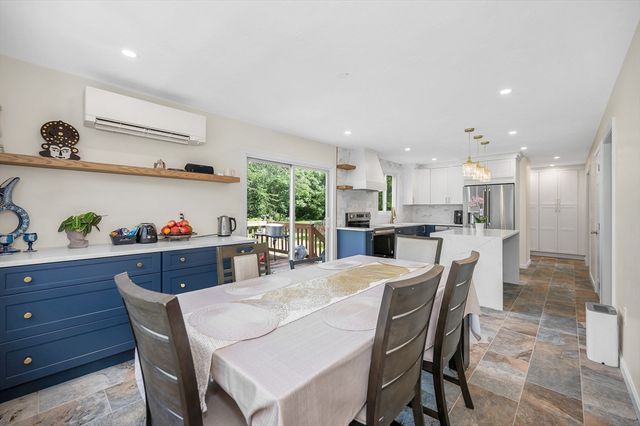 769 Grafton St, Shrewsbury, MA 01545