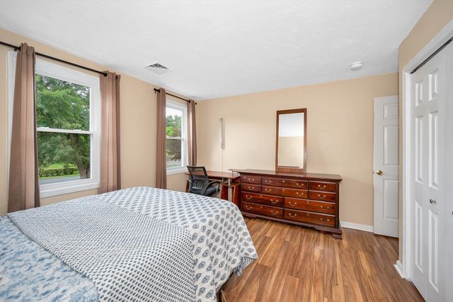 769 Grafton St, Shrewsbury, MA 01545