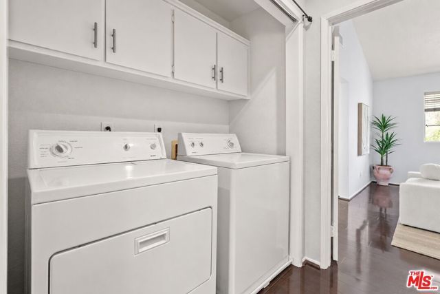 8741 Darby Avenue 2, Northridge (los Angeles), CA 91325