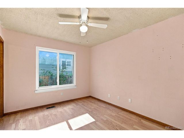 5339 S Jebel St, Centennial, CO 80015