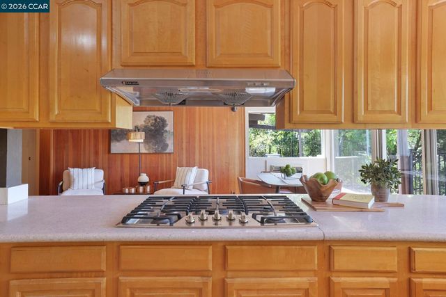 742 Miner Road, Orinda, CA 94563