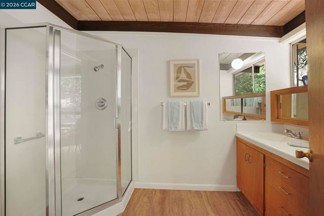 742 Miner Road, Orinda, CA 94563