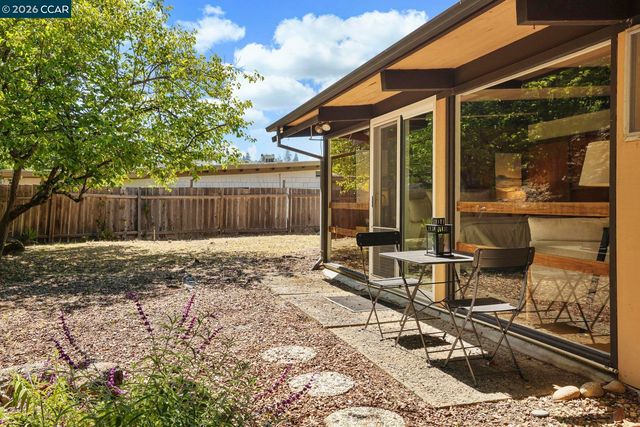 742 Miner Road, Orinda, CA 94563