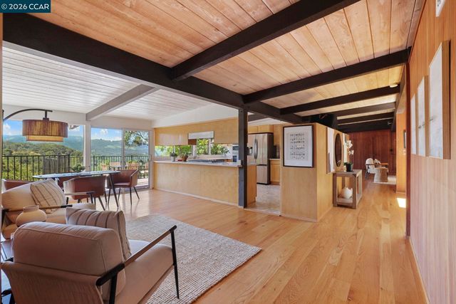 742 Miner Road, Orinda, CA 94563