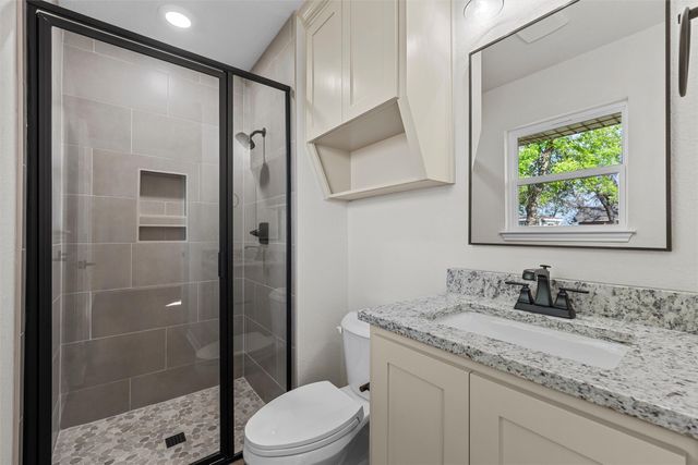 309 N 4th Street, Rosebud, TX 76570